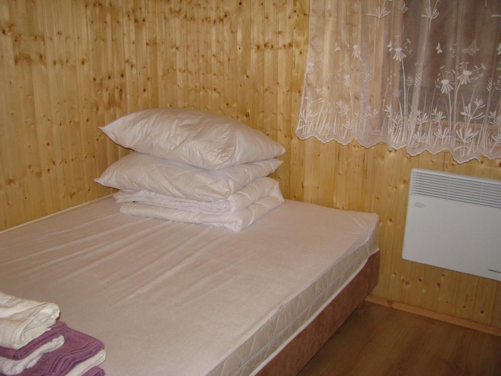 Domki Letniskowe Arkon Strykowo Exterior photo
