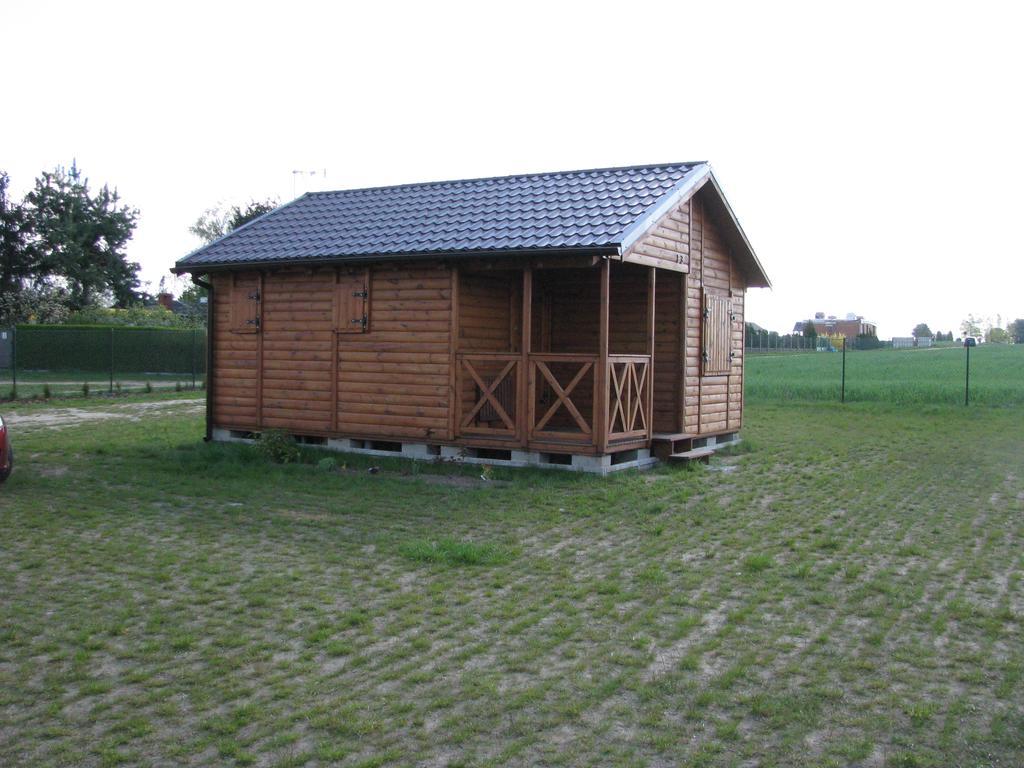 Domki Letniskowe Arkon Strykowo Exterior photo